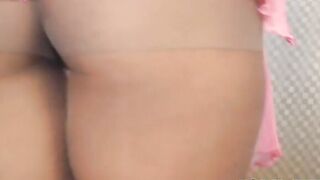 MaxineX - Wet And Wild Masturbation Session With A Sex Toy