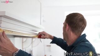 Haylee Hale's Big Dick Contractor - Hardcore Porn Casting Audition