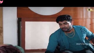 SARKAAYE LO KHATIYA - Erotic Indian Couple Exploring Intimacy In A Private Villa