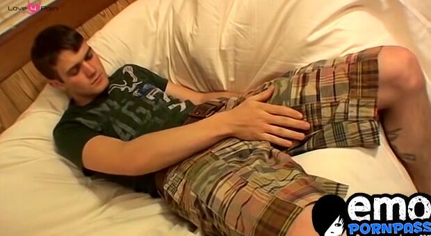 Emotional Twinks Sensuous Strip-Teaser - Intimate Mastubation Session