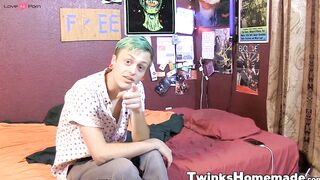 Hung Hunk Jerks Off His Massive Dick For The Cameras - POV