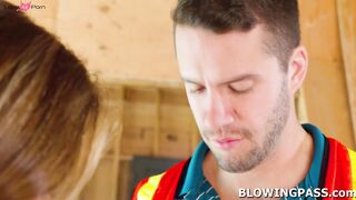 Handyperson's Slutty Blow-Job Whore - Handymen Gets A Huge Facial From Milfy Mom