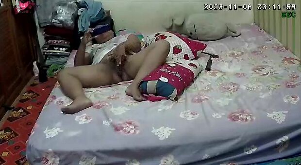Hot MILF Hidden Cam - Horny Wife Catches Husband Cheating