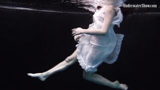 Underwater world of nude babes