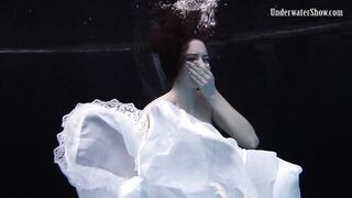 Underwater world of nude babes