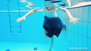 Russian adorable beauty Avenna is lonely into the pool