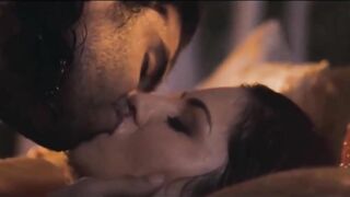 Sunny Leone sex seanes inside ragni mms two