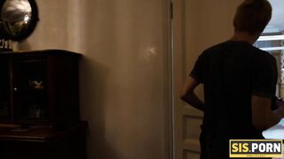 SISPORN Coed helps stepbro relax thinking its boyfriend who bangs hungry vagina