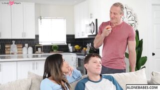 Step-Daughter Layla Marie's First Time Anal with Dad - Taboo Stepfather