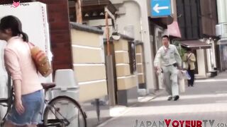 Desperate Pees - A Fetishistic Look at Desiring Relief