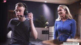 Sadie Summers' Surprise Birthday Bash - Party Hard With Friends