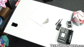 barely legal & Hot Scarlett Mae's Hardcore Table Fuck with Huge Load from Wrex Olliver
