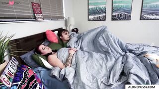 Ivy Rose's First Time - Virgin Creamped By A Handsome Stranger
