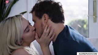Anal Teen Fever - Lexi Lores Gets Her Ass Pounded Hard By A Huge Dick