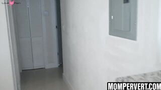 Curvaceous Cougar's Missionary Banging - Milf Pornstar RileysJacobss