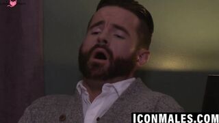 Big Dick Hunks - Raw Anal Threesome with Hot Twinks