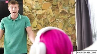 Sexy Step-sister Lily Lou & Sandy Love Share A Wild Threesome
