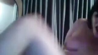 Colombian Hottie Loves to Masturbate on Cam - Exclusive Interview & Live Show