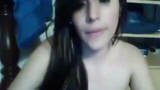 Colombian Hottie Loves to Masturbate on Cam - Exclusive Interview & Live Show