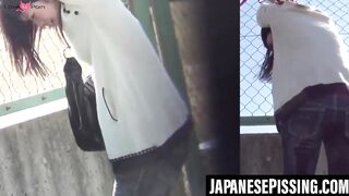 Pissing Japanese Vixen - Bondage Fetish Pee Play With No Escape