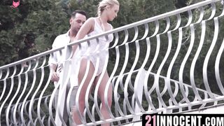 Vinna Reeds' Big Dick Ride - Behind The Scenes Footage
