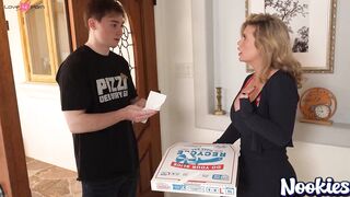 Mommy Loves A Good Slice Of Man - MILF Andie Gets Creampied By Her Delivery Guy