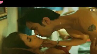 Indian Desi Girl's Hot Dance-Off in Bollywood Style