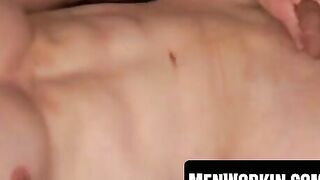 Muscle-Bound Construction Worker Unwinds With Solo Masturbation