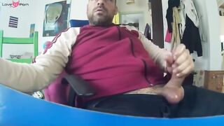 Big Daddy's Bears" - Hot Daddies Jacking Off On Cam For You!