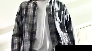 Chubby Black Slut's Gaping Hole Gets Drilled in Amateur Porn Casting