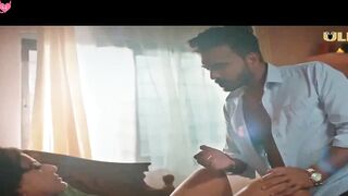 Indian Desi Girl's Hot Dance-Off with Sexy Bollywood Music