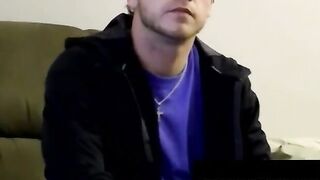 Inked thug gets cock worshipped by fat cum addict