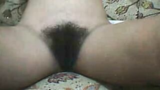 Hairy Asian Pinay on Webcam