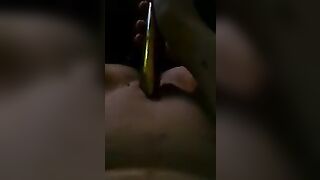 Milf besorgt es sich selbst bis zum abspritzen