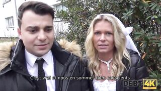 DEBT4k. Une chose douce devrait rendre beaucoup d'argent juste aprï¿½s le mariage