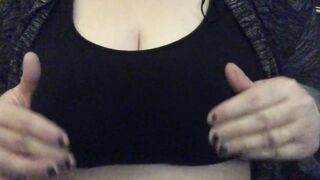 SubLynn reveals her huge fat hooters