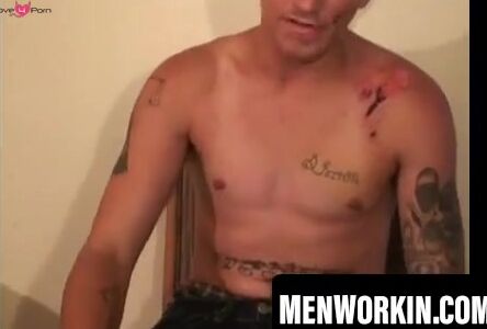 Inked dude with a huge boner jerks off fiercely