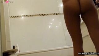 Showering stepdaughter ( so sexy, spy cam)