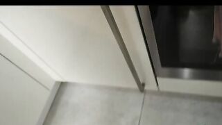 Stepmoms Scavenger Hunt For Cum