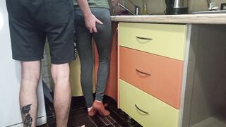 Amateur MILF blows neighbors