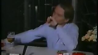 Lady inside Fall- full german clip