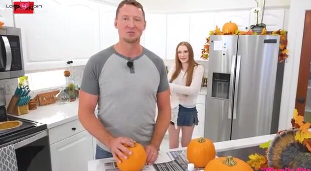How To Eat Halloween Pie - S1:E10