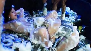 Lusty partying with wild chicks
