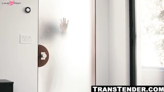 TS Melanie Brooks fails so TS Foxxy fucks Dillon herself