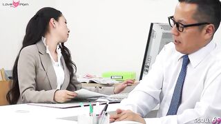 Female Japanese Boss give older Worker a intense Blowjob for get his cum in mouth