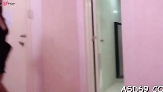 Thai girl engulfs a huge cock