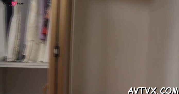 Asian Babe Gives Mind-Blowing Blow Job - Exotic Erotic Art