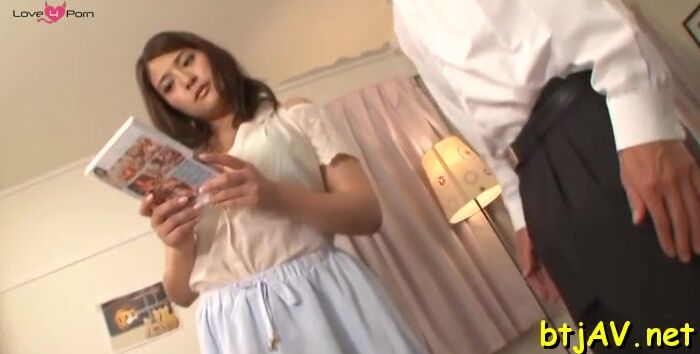 Asian Wild Girl Fingering Her Way To Orgasm