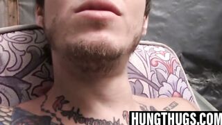 Handsome hunk Blinx pleasures himself in heated solo