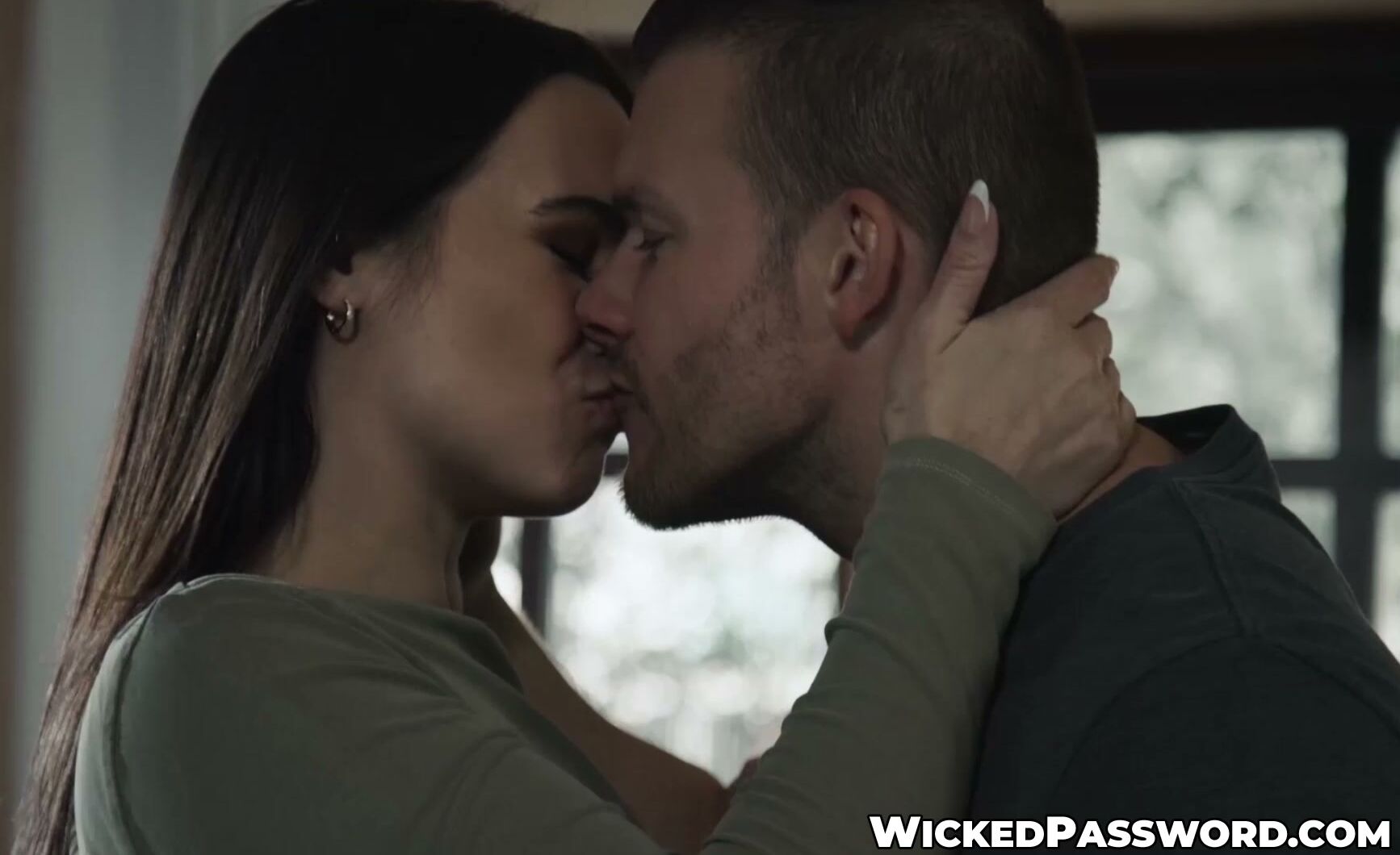 Sultry IvanaIreland - Hot Babe Gets Rough Sex And A Huge Facial 